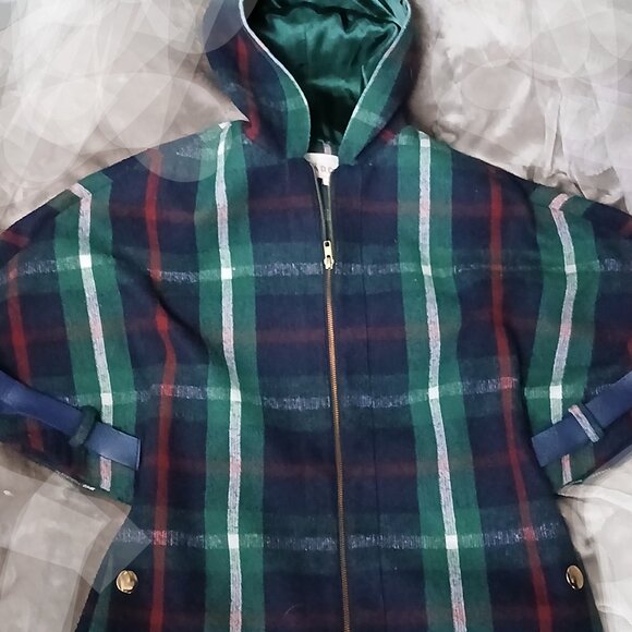 Anthropologie Madchen, Elegant Plaid Hooded Cape, Small, $60 and FREE SHIPPING! - Picture 9 of 14